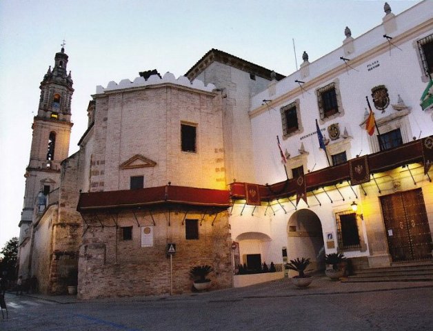 Ayuntamiento con Torre